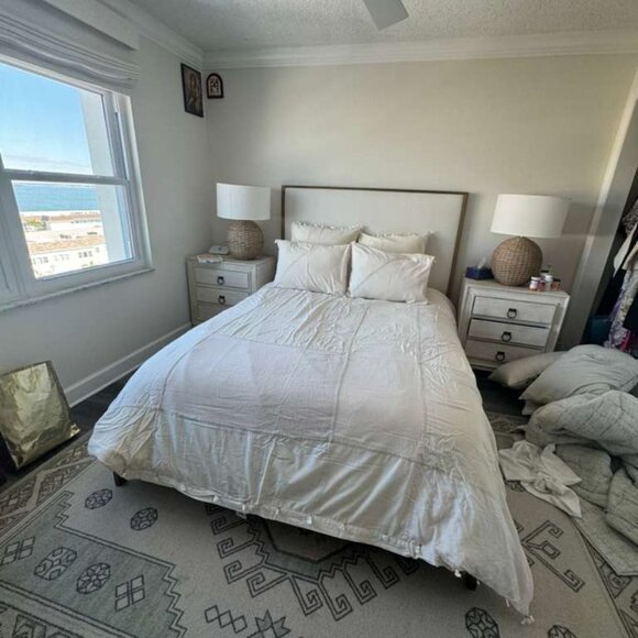 ABC Carpet & Home Cream Bedspread Set Luxury cozy chic - Picture 9 of 9